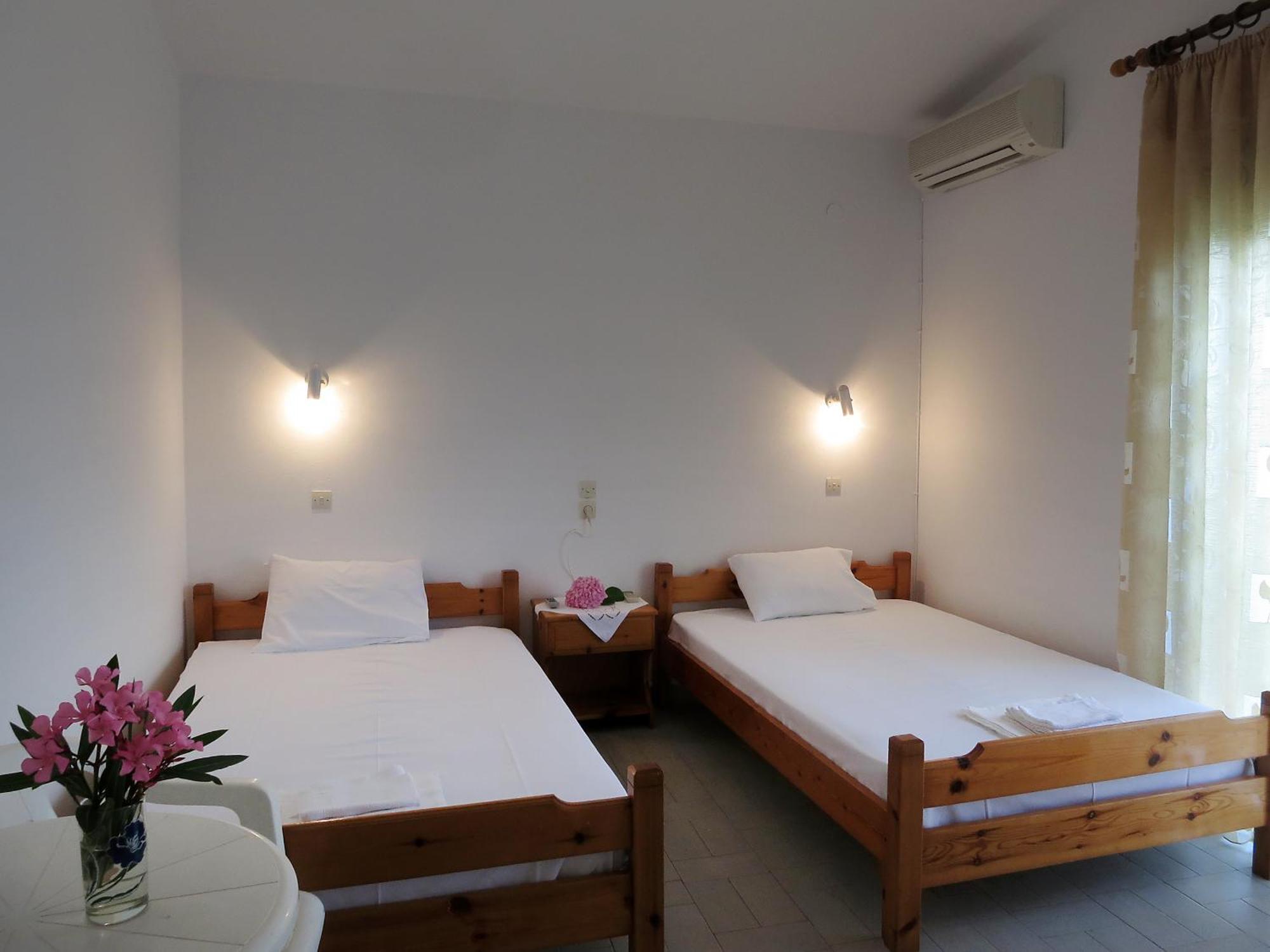 Thanasis Matsas Rooms Kamariotissa Ngoại thất bức ảnh